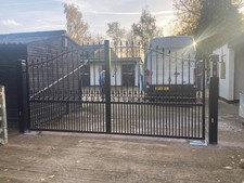Automated driveway gates